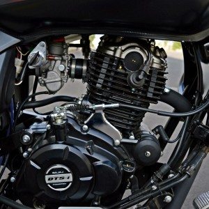 Bajaj Avenger  Street Detail Shots Engine