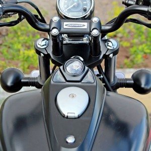 Bajaj Avenger  Street Detail Shots Instrument Cluster