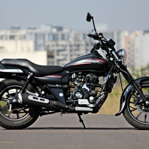 Bajaj Avenger  Street Still Shots