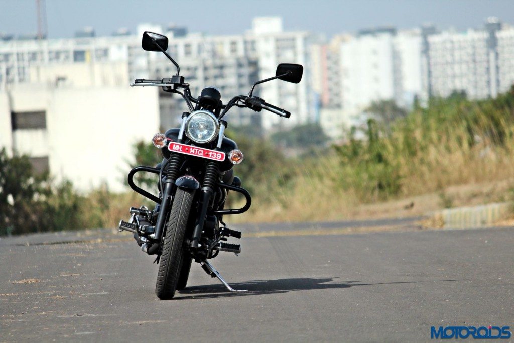 2015 Bajaj Avenger 220 Street - Still Shots (4)