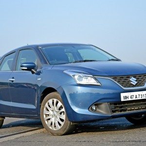 2015 Maruti Suzuki Baleno Front Right three quarter view