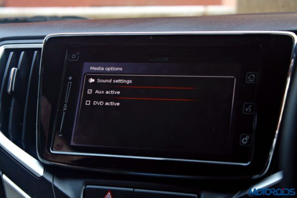 2015 Maruti Suzuki Baleno Infotainment system (3)