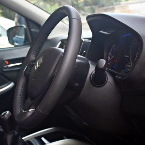 Maruti Suzuki Baleno adjustable steering column