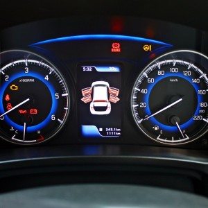 Maruti Suzuki Baleno instrument cluster