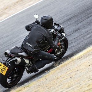 Triumph Speed Triple Series Official Images