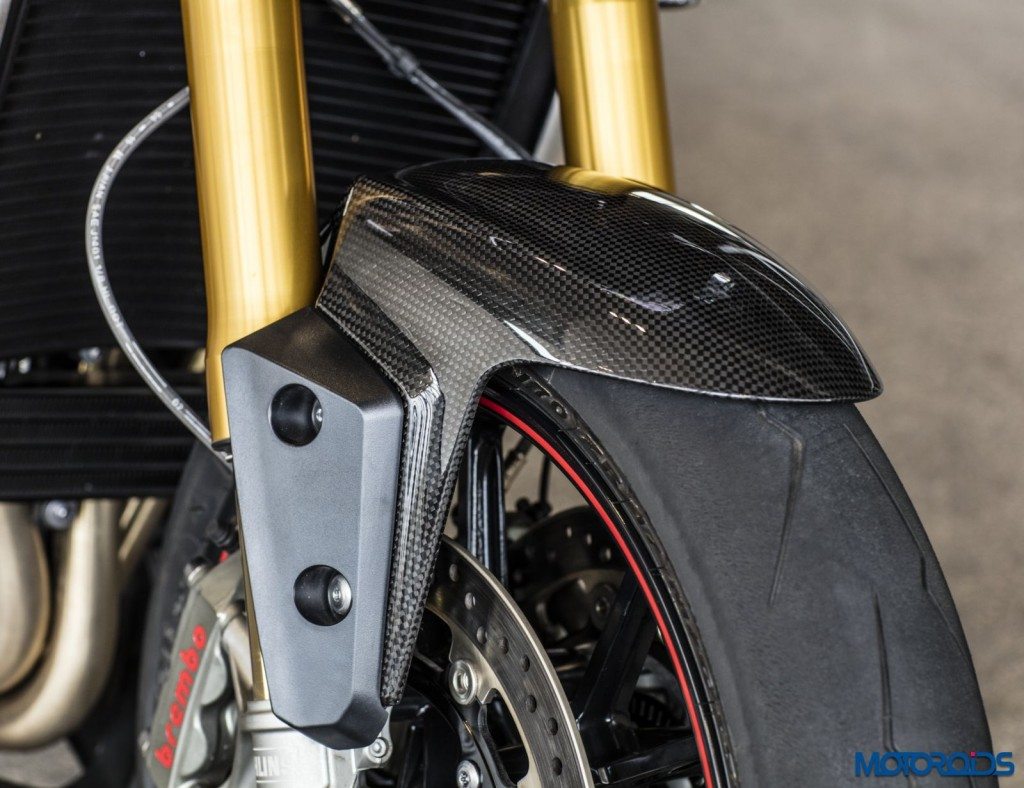 2016 Triumph Speed Triple Series - Official Images - 8 - Front Fender