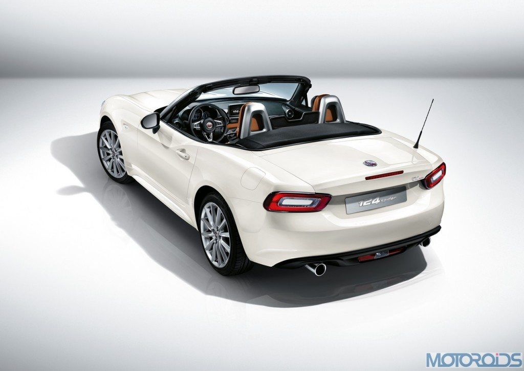 Fiat 124 Spider (4)