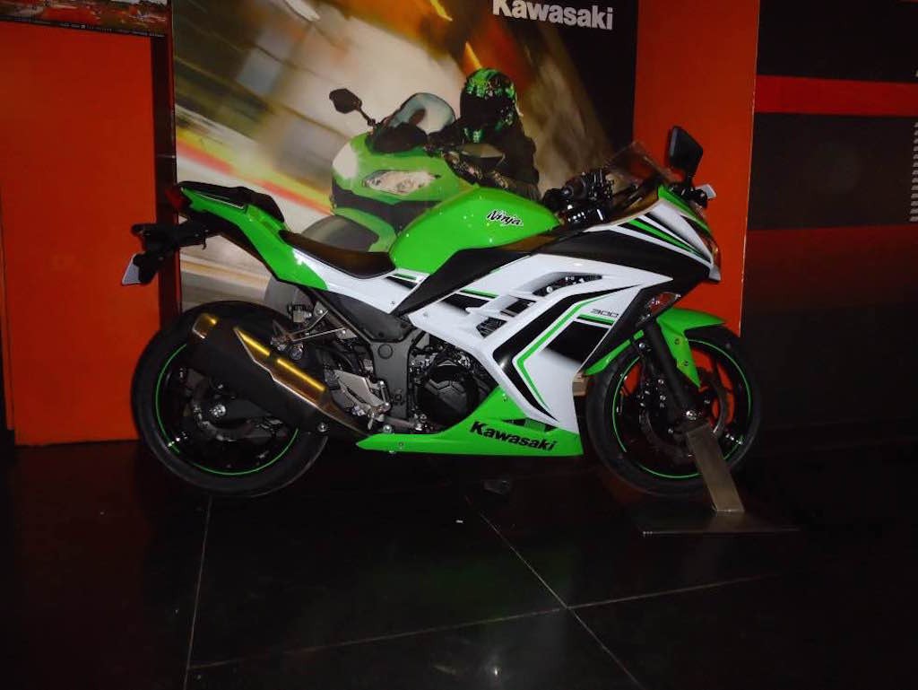 Kawasaki Ninja Special Edition - India - 1