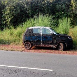 Mahindra XUV S suv spy images