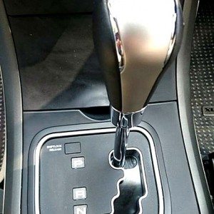 Mahindra XUV Automatic AT