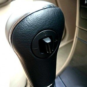 Mahindra XUV Automatic AT