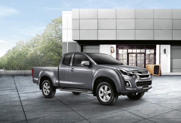 New 2015 Isuzu D-Max (1)