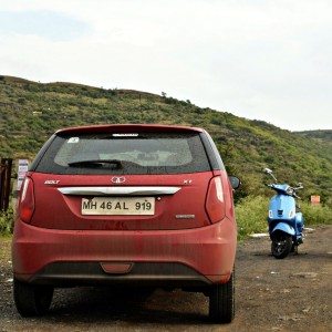 Tata Bolt red images