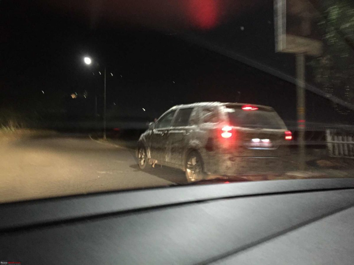 Tata Hexa rear quarter spied near Lavasa