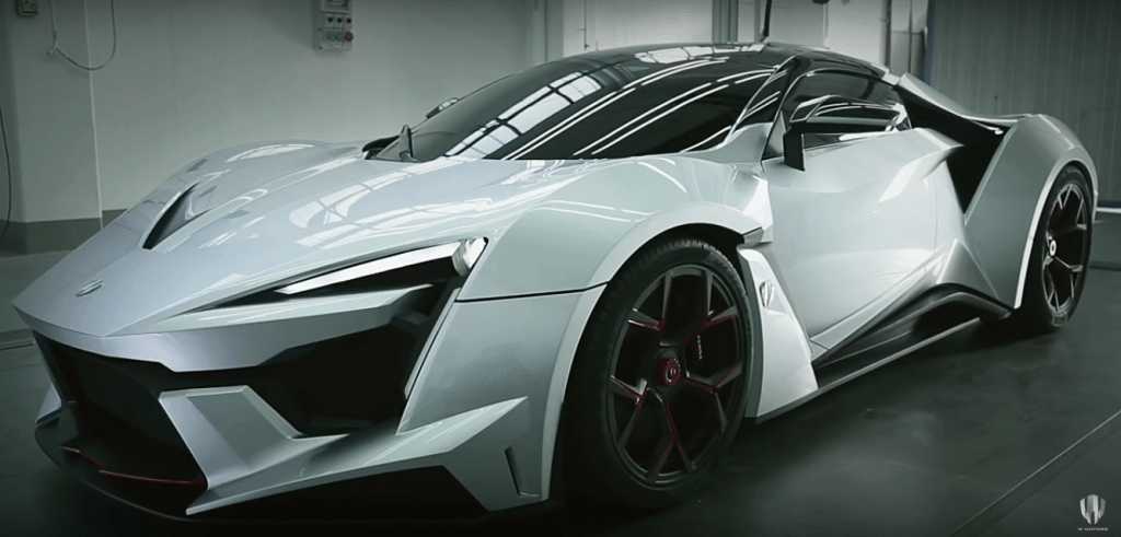 W Motors Fenyr SuperSport (1)