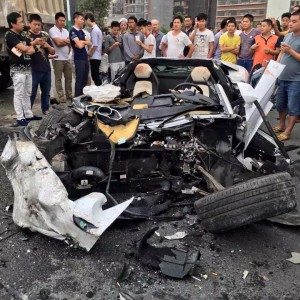 aventador crash front by global car wanted