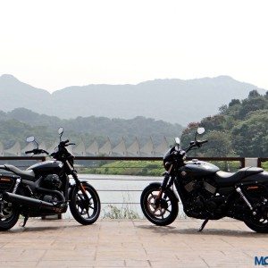 Harley Davidson Street  Dark Custom Review