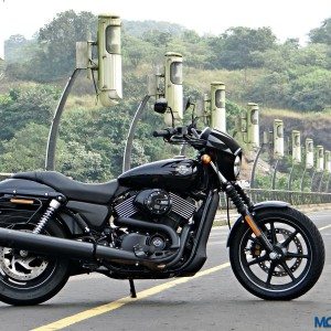 Harley Davidson Street  Dark Custom Review