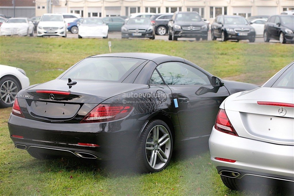 2016 Mercedes-Benz SLC (3)