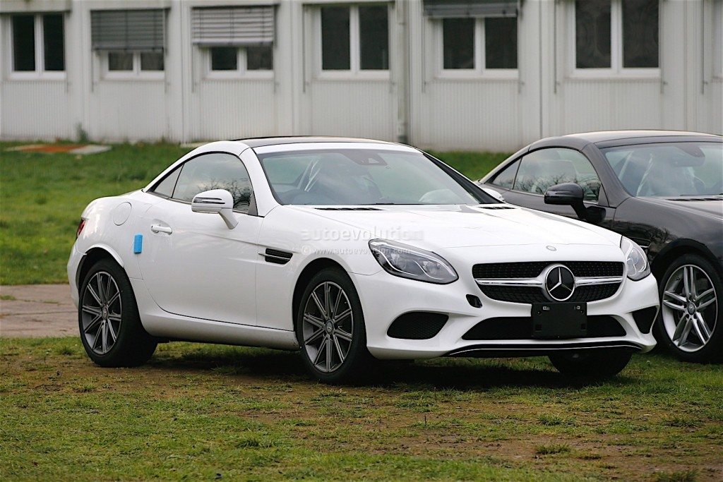 2016 Mercedes-Benz SLC (8)