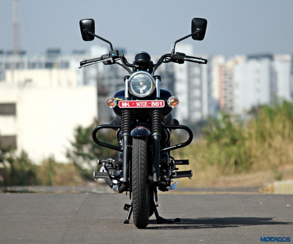 Bajaj Avenger Street 150 Front