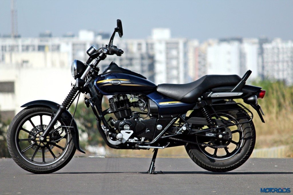 Bajaj Avenger Street 150 side profile (l)