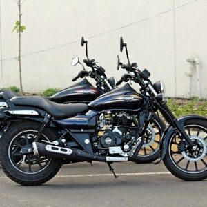 Bajaj Avenger Street  and  side profile