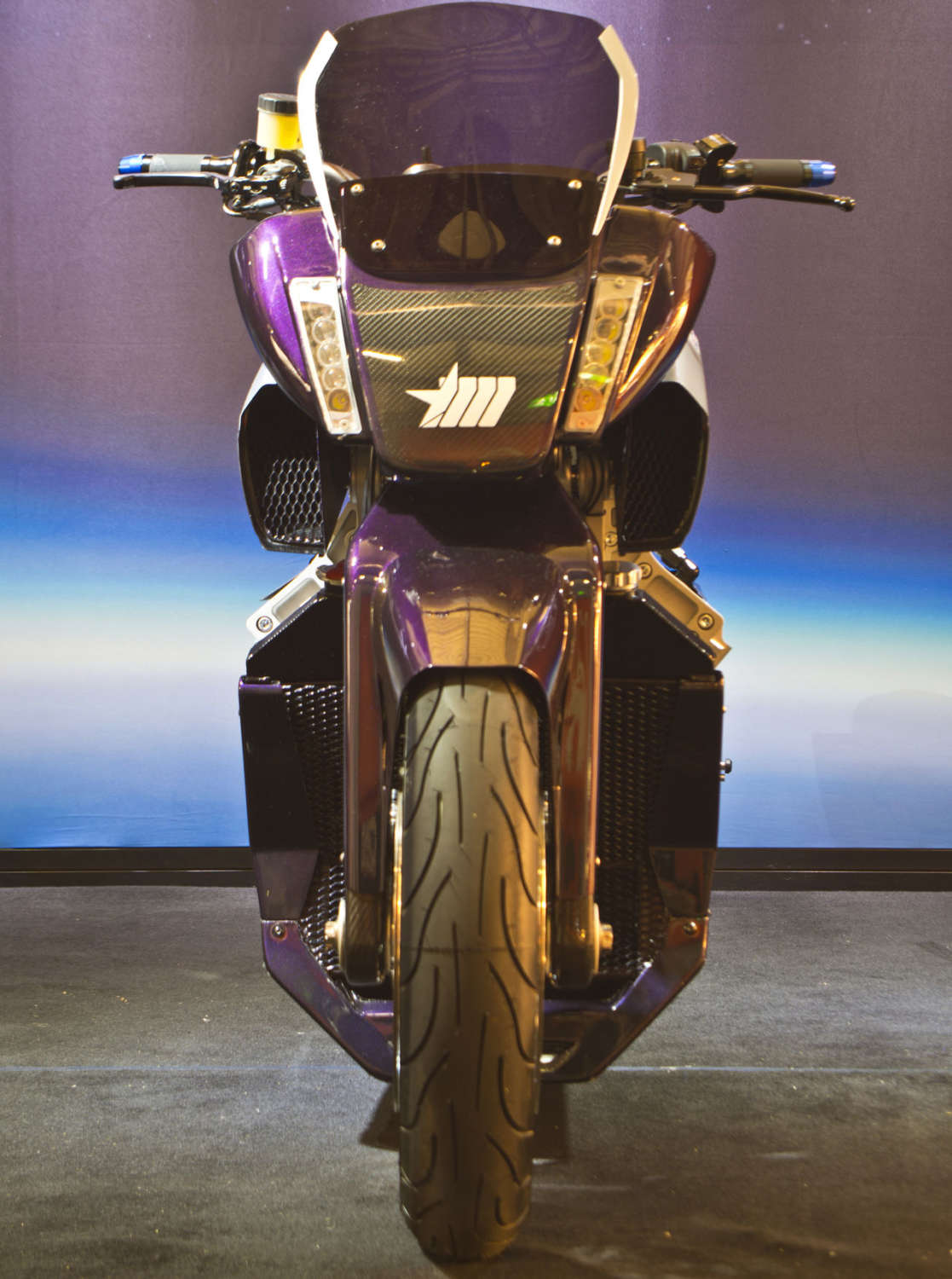 Aurora shop v8 motorcycle