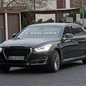 Genesis G LWB