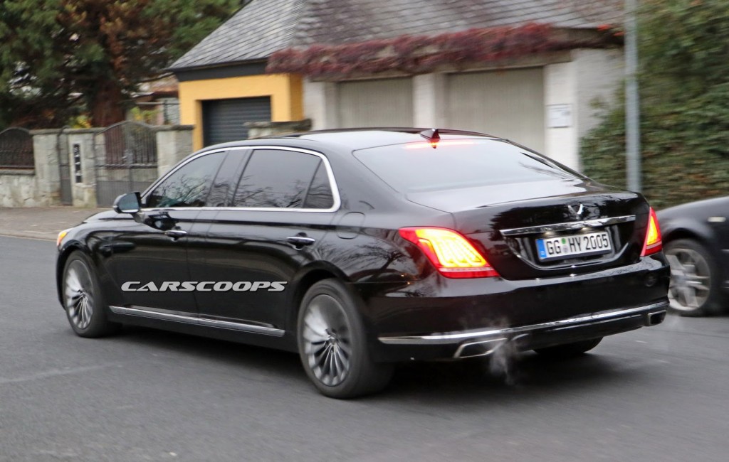 Genesis G90 LWB (3)