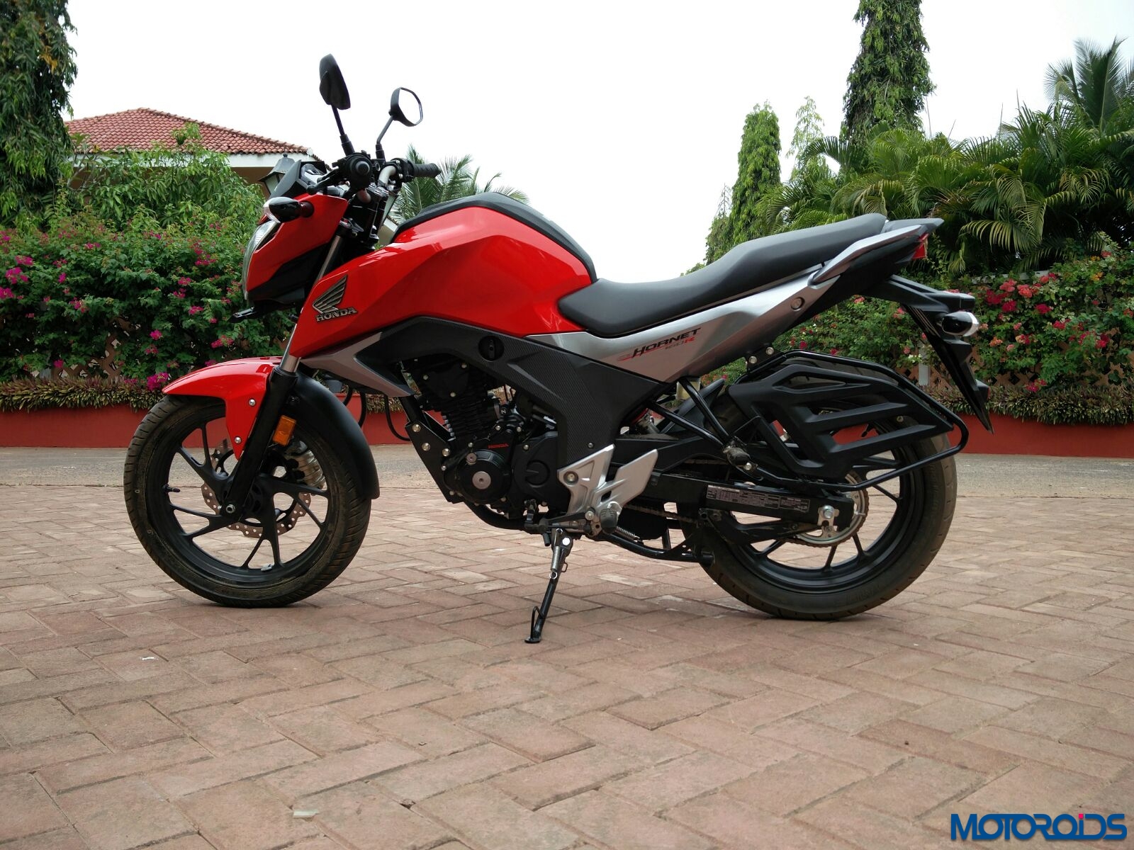 Honda CB Hornet 160R First Ride Review Images Specs And Details