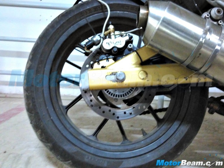 Mahindra-Mojo-ABS-Continental