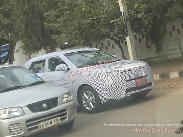 Mahindra Ssangyong Tivoli Spy Pic India Front