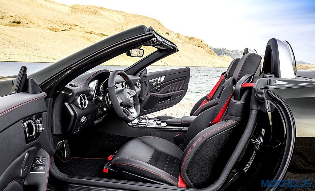 Mercedes-AMG SLC 43, Interieur, Leder Nappa exklusiv mit roter Ziernaht Mercedes-AMG SLC 43, interior, nappa leather with red topstiching