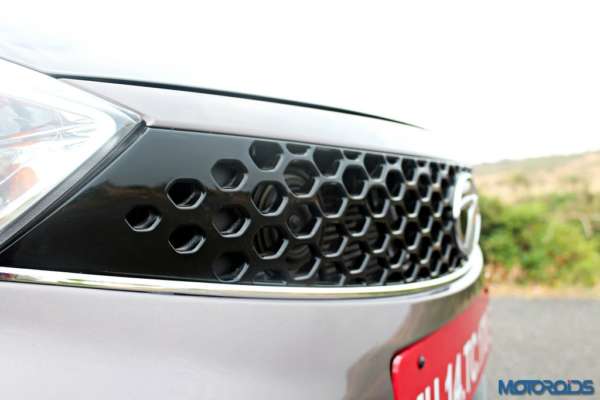 Tata Zica Grille