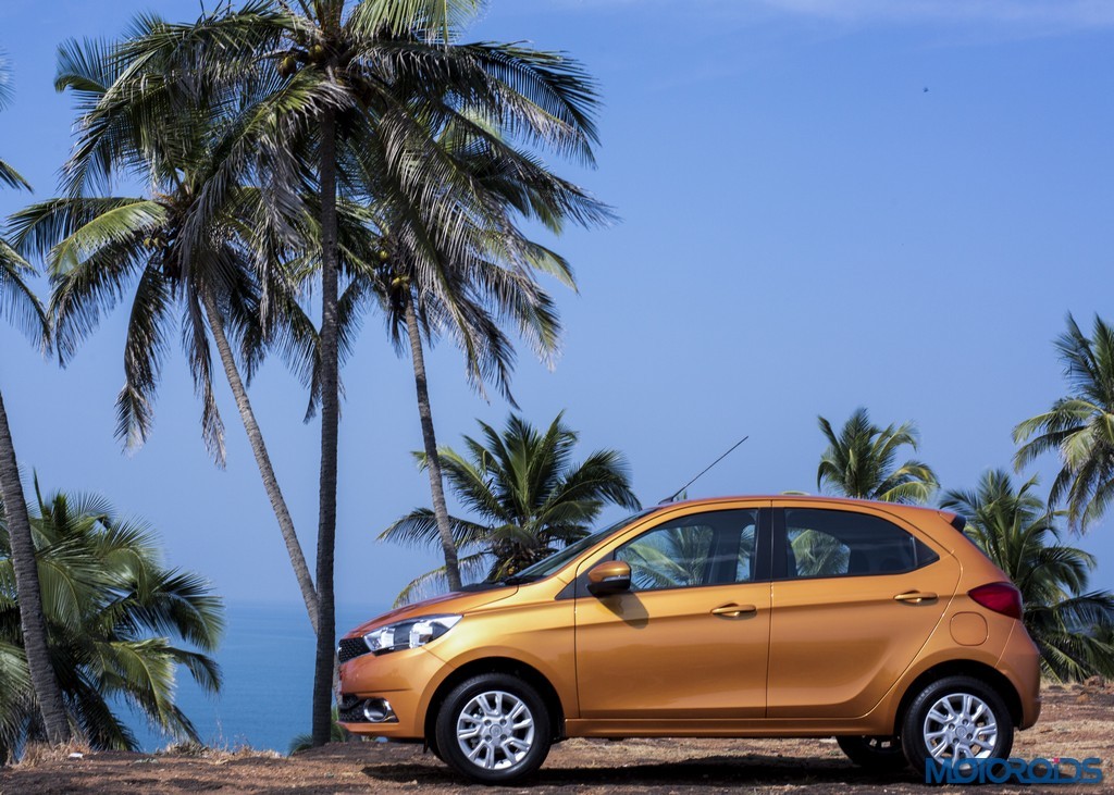 Tata Tiago Sunburst Orange (1)