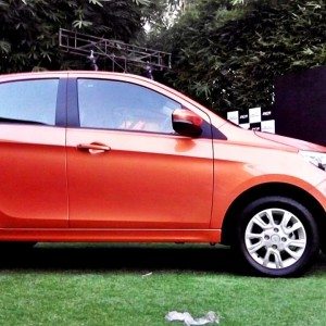 Tata Zica exterior orange