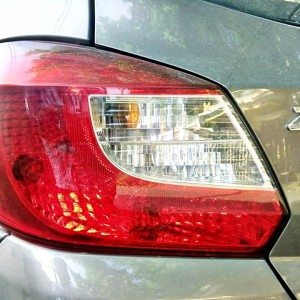 Tata Zica taiul lamp