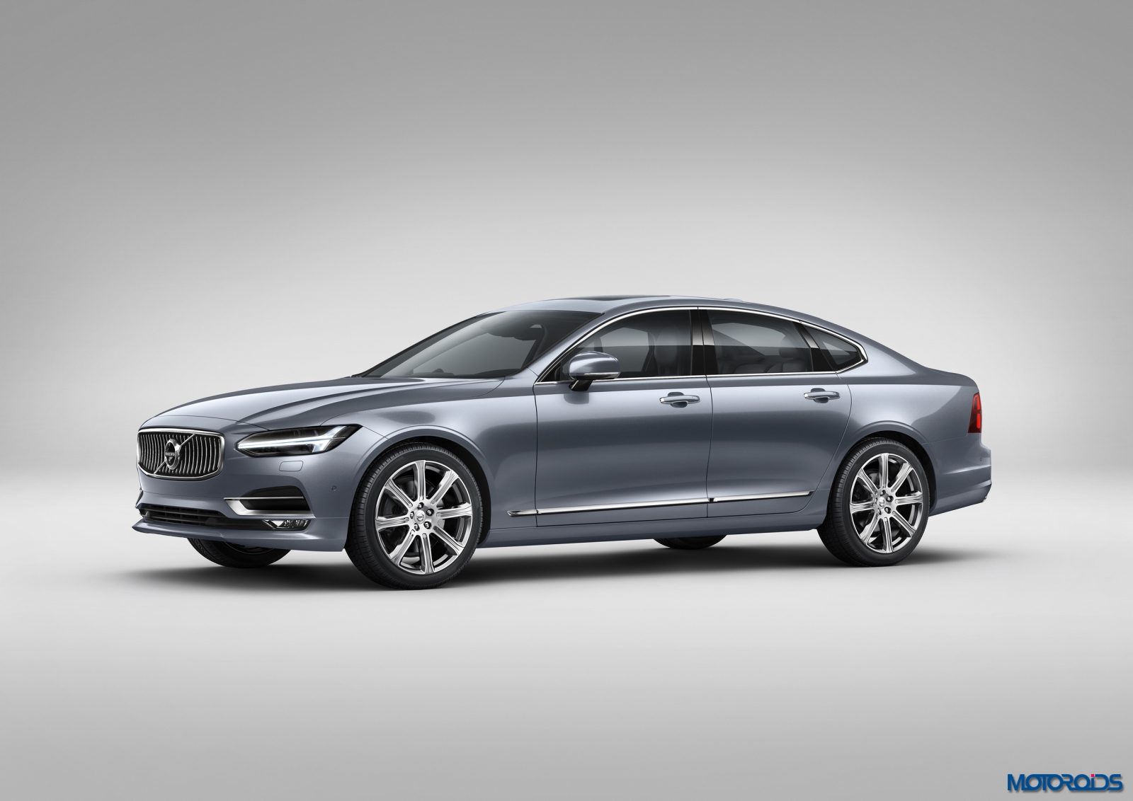 Volvo S90 exterior (6)