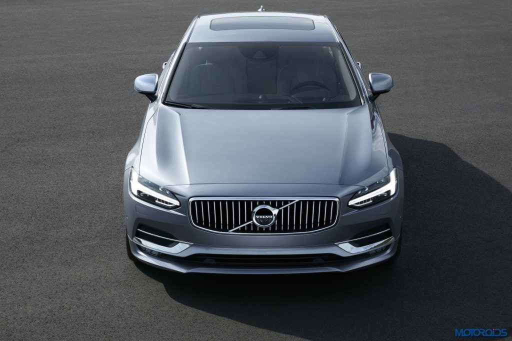 Volvo S90 exterior (9)