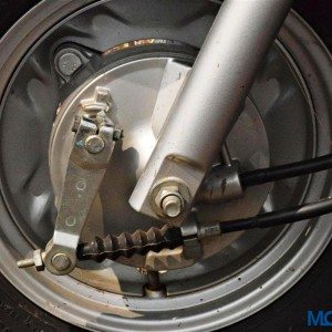 Yamaha Fascino front brakes