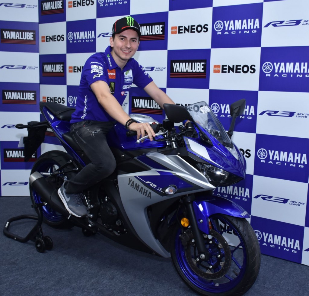 lorenzo Visits India (1)