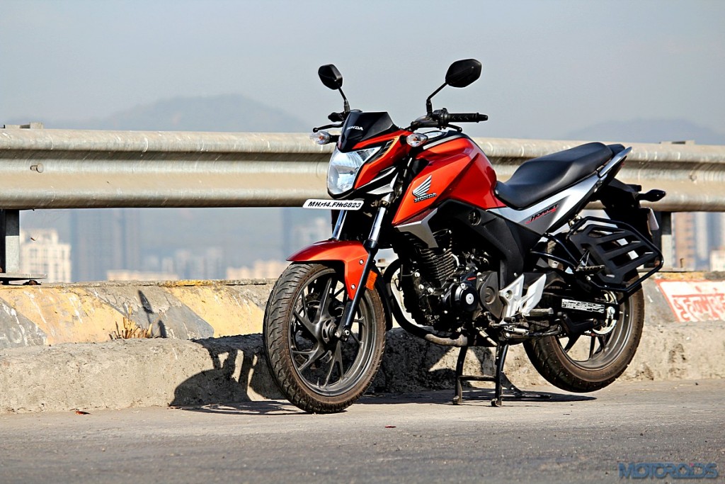 2016 Honda CB Hornet 160R (10)