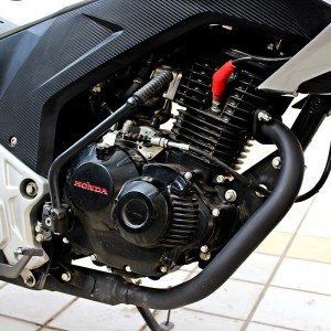 Honda CB Hornet R Engine
