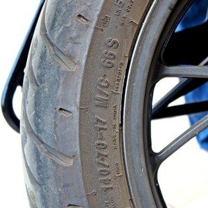 Honda CB Hornet R rear tire