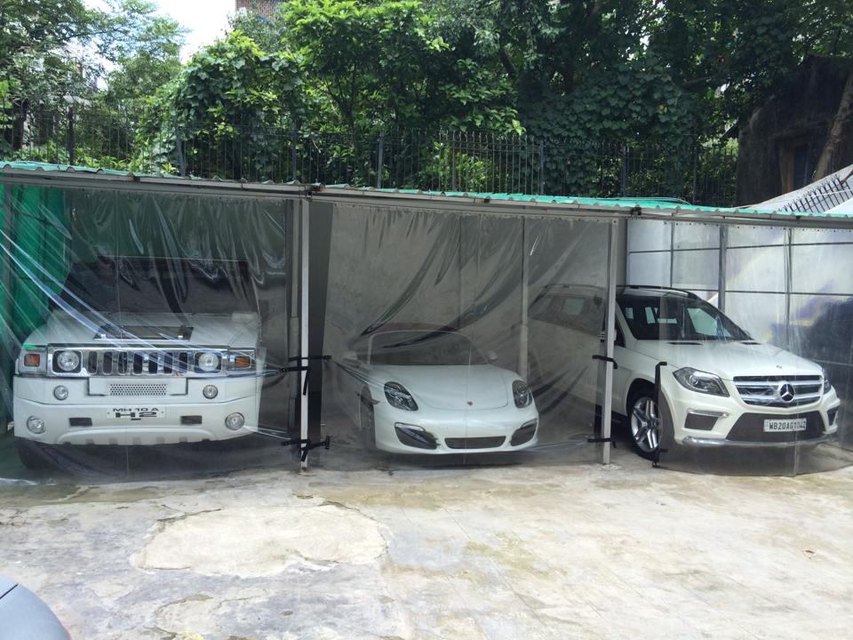 Ambia Sohrab car garage