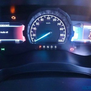 Ford Endeavour instrument cluster