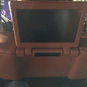 Jeep Grand Cherokee SRT rear entertainment showcased