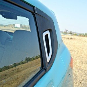 KUV  petrol review India