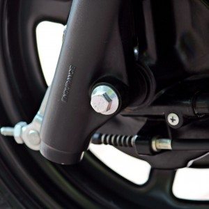 Mahindra Gusto  Review Details